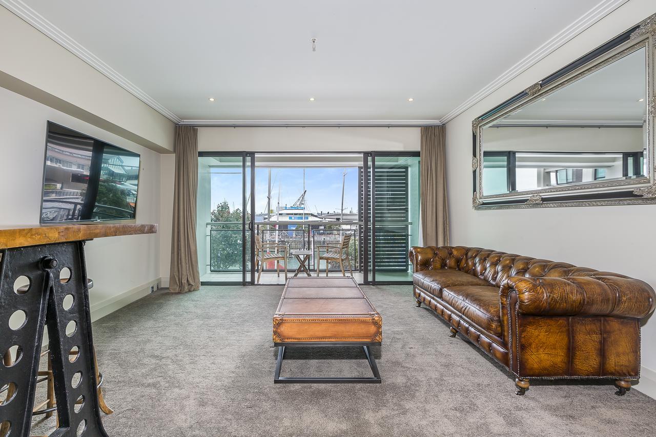 Cbd Viaduct Harbour Resort Auckland Exterior photo